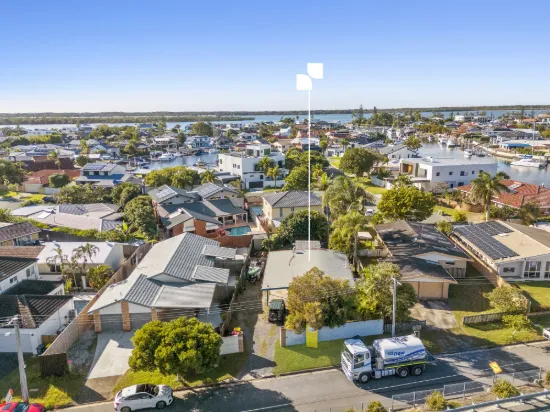 185 Bayview Street, Runaway Bay, Qld 4216-Image