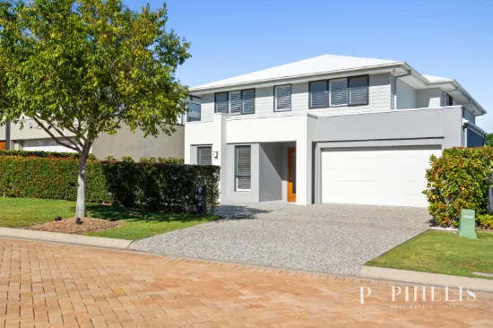 1853 Sawgrass Place, Sanctuary Cove, Qld 4212