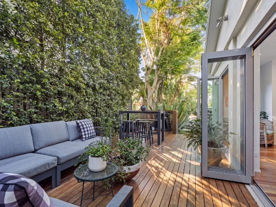 185A Ferry Road, Southport, Qld 4215-Image