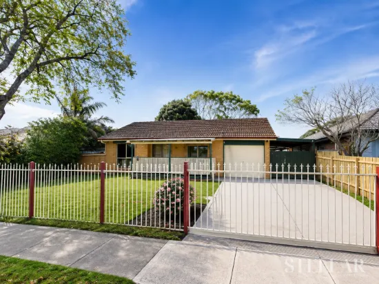 186 Monahans Road, Cranbourne, Vic 3977