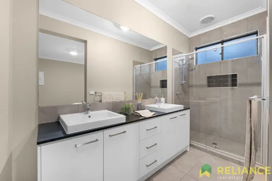 186 Stonehill Drive, Maddingley, Vic 3340-Image