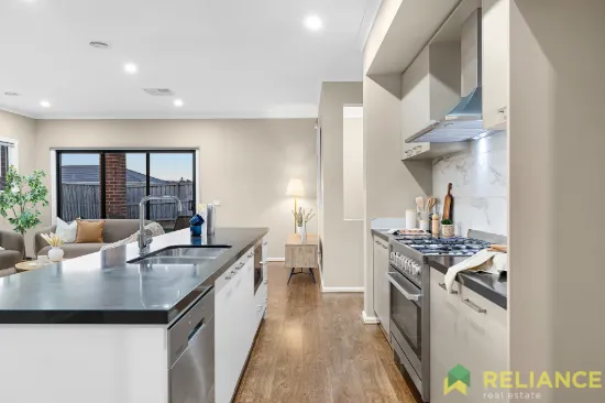186 Stonehill Drive, Maddingley, Vic 3340-Image