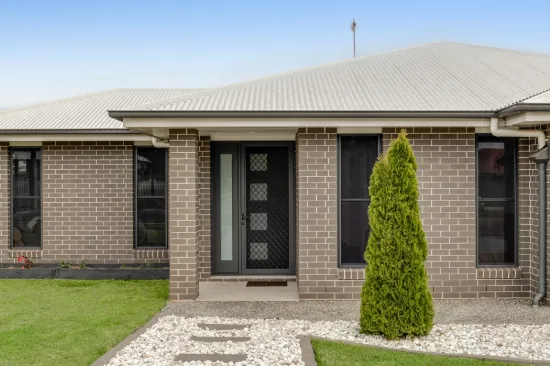 188 Nelson street, Kearneys Spring, Qld 4350