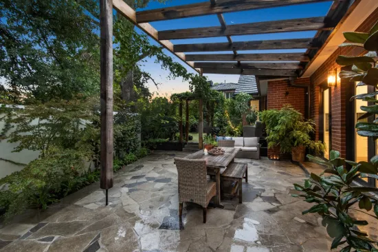 18a Ferncroft Avenue, Malvern East, Vic 3145