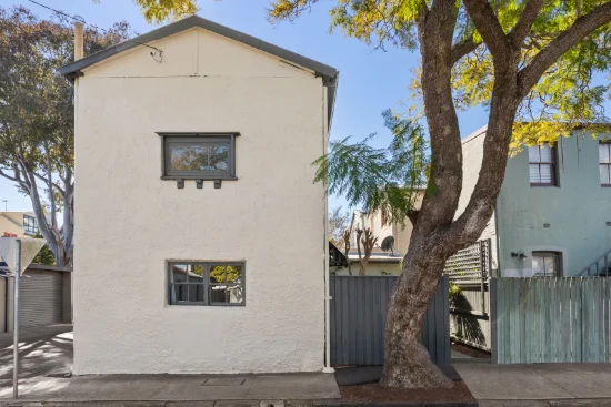 18A Upper Road, Forest Lodge, NSW 2037