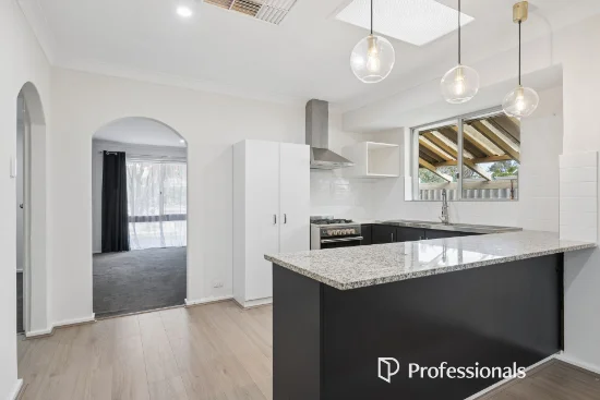 19 Aralia Way, Forrestfield, WA 6058