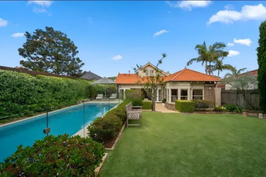 19 Baringa Road, Northbridge, NSW 2063