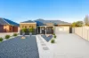 19 Baxter Court, Lavington, NSW 2641