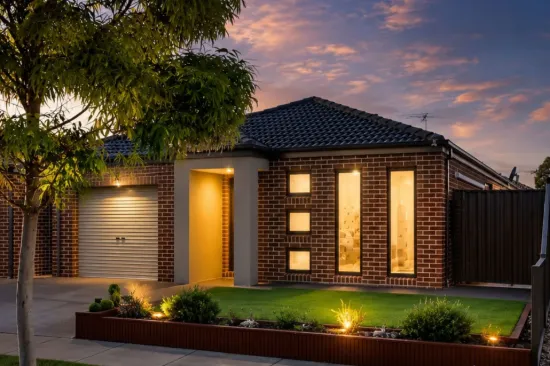 19 Billabong Crescent, Tarneit, Vic 3029