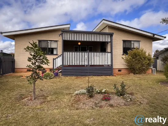 19 Booth Street, Kingaroy, Qld 4610