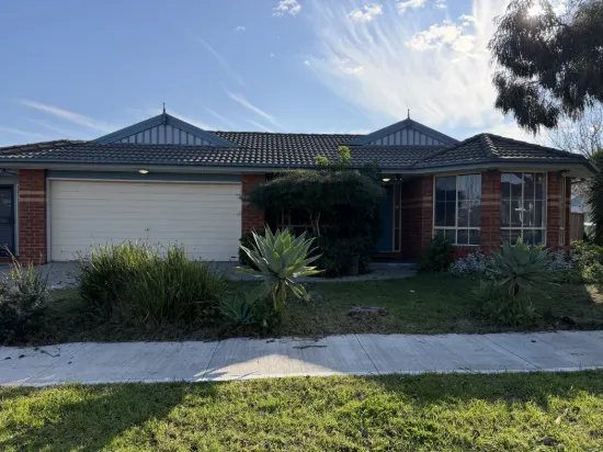 19 Braywood Terrace, Cairnlea, Vic 3023