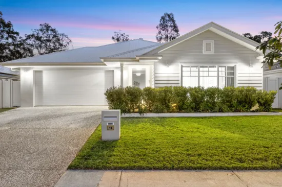 19 Byron Drive, Jimboomba, Qld 4280