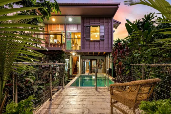 19 Cairns Street, Cairns North, Qld 4870