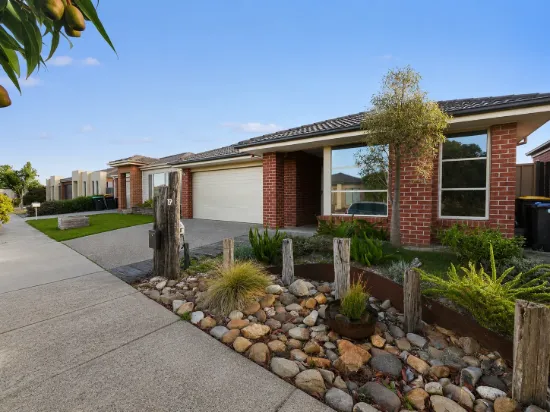 19 Carlina Court, Marshall, Vic 3216