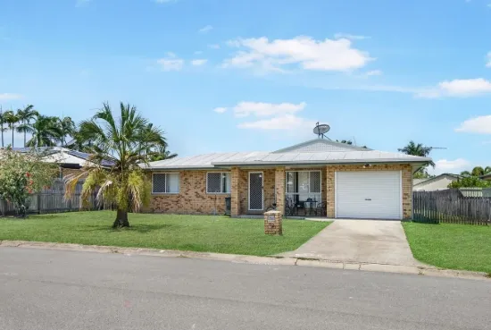 19 Cassia Street, Beaconsfield, Qld 4740