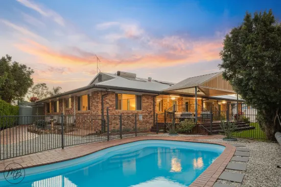 19 Champagne Crescent, Thornlands, Qld 4164