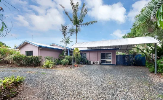 19 Cracknell Road, White Rock, Qld 4868