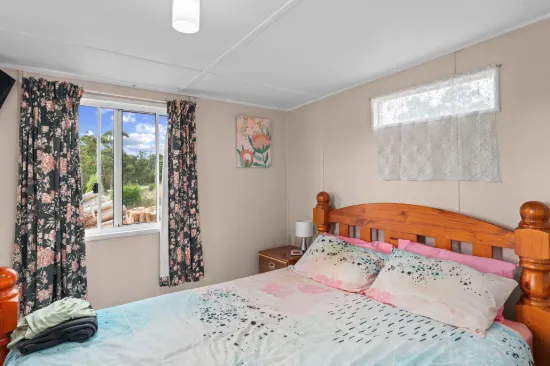 19 Cray Point Parade, Eggs And Bacon Bay, Tas 7112-Image