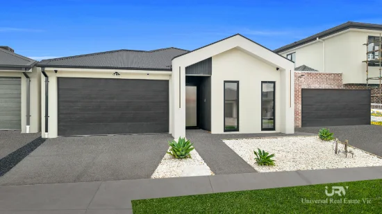 19 Crombie St, Mickleham, Vic 3064