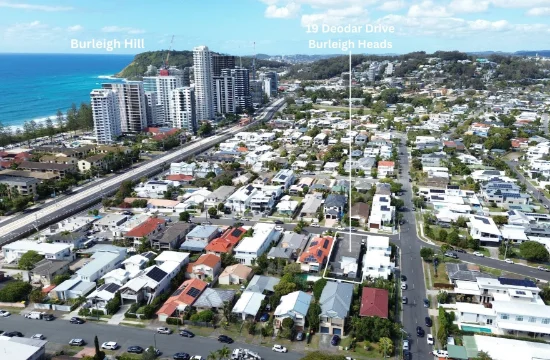 19 Deodar Drive, Burleigh Heads, Qld 4220