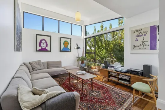 19 Devonshire Square, West Hobart, Tas 7000
