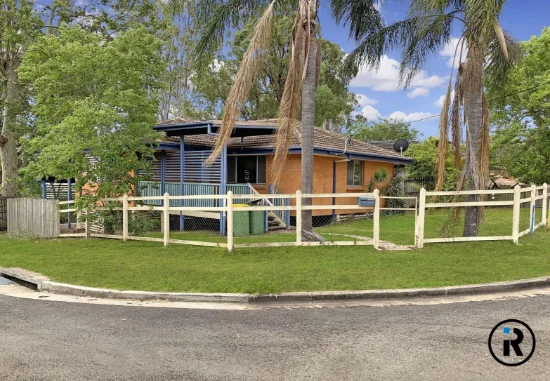 19 Dossie St,, Riverview, Qld 4303
