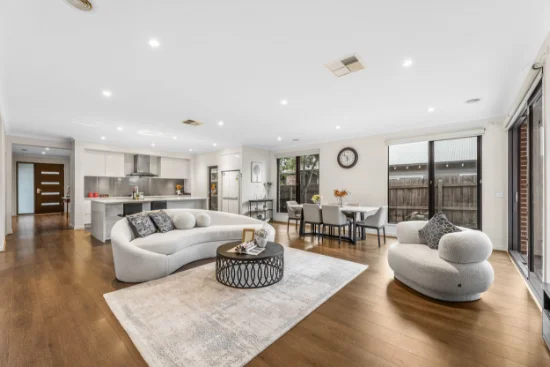 19 Edinburgh Road, Blackburn South VIC 3130-Image