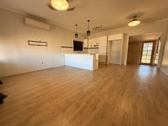 19 Edinburgh Terrace, Port Augusta SA 5700-Image