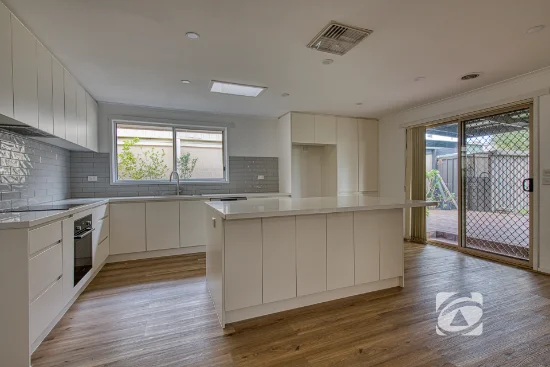 19 Elstar Road, Narre Warren, Vic 3805 - For Rent