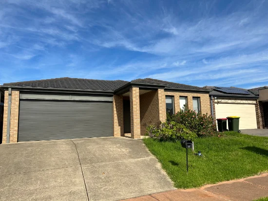 19 Fairbridge Road, Point Cook, Vic 3030