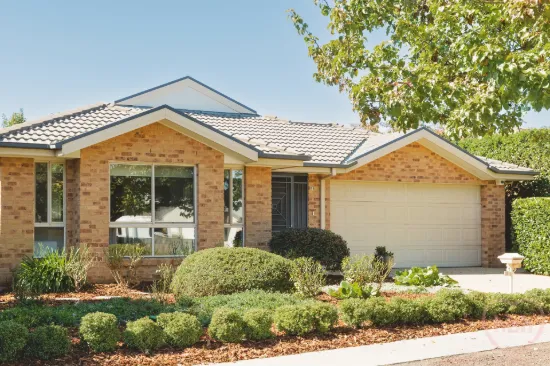 19 Flos Greig Street, Watson, ACT 2602
