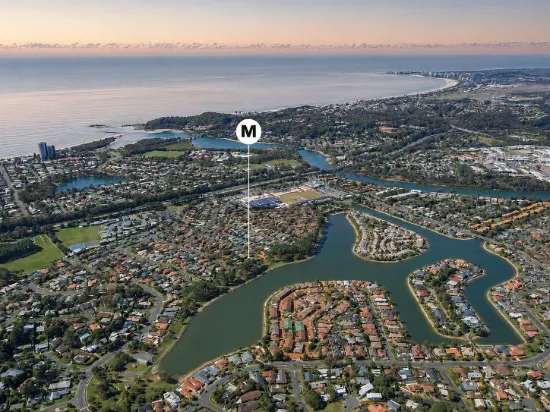 19 Foreshore Close, Elanora, Qld 4221