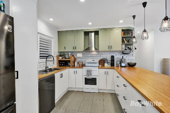 19 Foreshore Parade, Bargara QLD 4670 - For Rent
