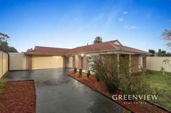 19 Frances Crescent, Cranbourne North, Vic 3977