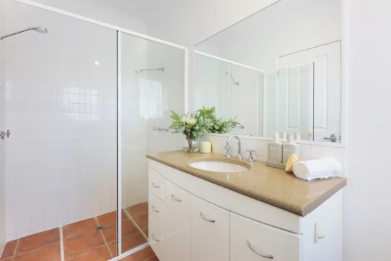 19 Gardendale Crescent, Burleigh Waters, Qld 4220-Image