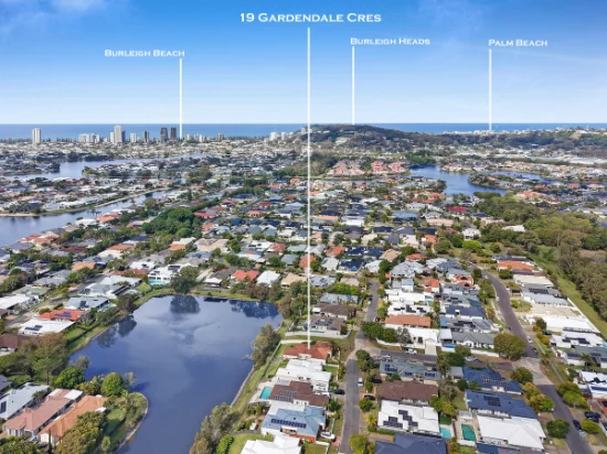 19 Gardendale Crescent, Burleigh Waters, Qld 4220-Image