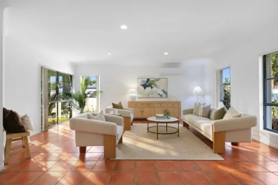 19 Gardendale Crescent, Burleigh Waters, Qld 4220-Image