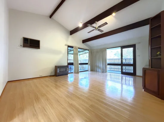 19 Gleneagles Crescent, Hornsby, NSW 2077 - For Rent