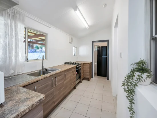 19  Goldfinch Avenue, Cowandilla, SA 5033