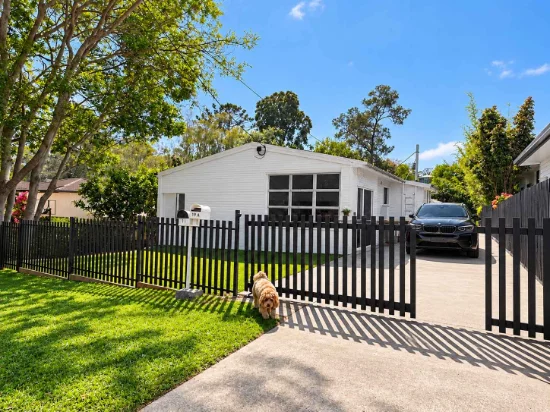 19 Greenlanes Road, Ashgrove, Qld 4060