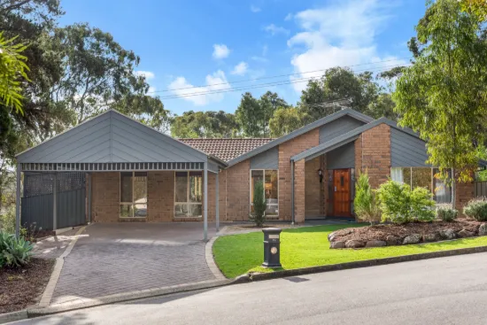 19 Grevillea Road, Aberfoyle Park, SA 5159