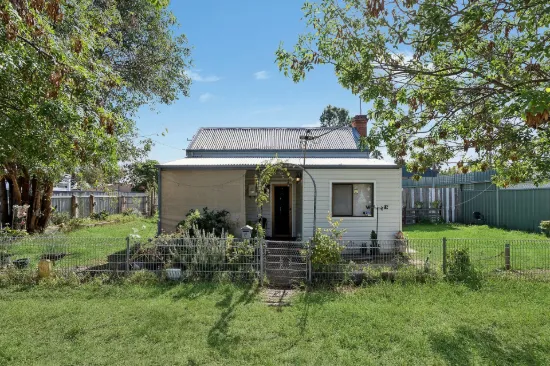 19 Grosvenor Street, Narrandera, NSW 2700