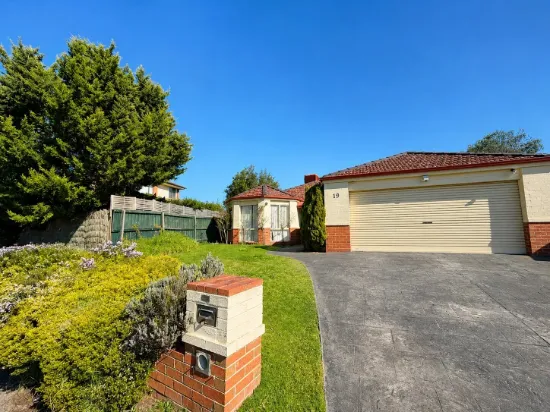 19 Harrington Drive, Narre Warren South, Vic 3805