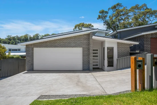 19 Headwater Place, Albion Park NSW 2527-Image