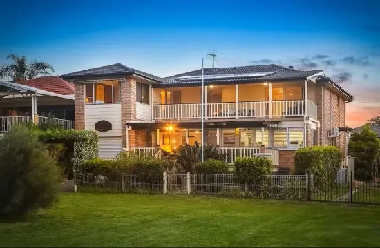 19 Hinemoa Avenue, Killarney Vale, NSW 2261