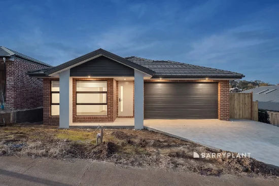 19 Illawarra Boulevard, Drouin, Vic 3818