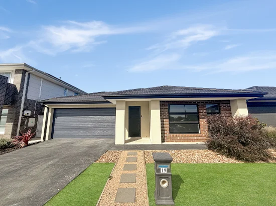 19 Inglenook Circuit, Armstrong Creek, Vic 3217