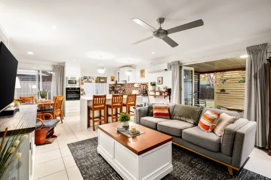 19 Kaiser Court, Waterford West, Qld 4133