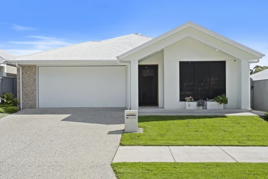 19 Kauri Boulevard, Victoria Point, Qld 4165