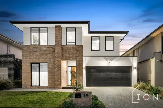19 Kenana Street, Clyde North, Vic 3978